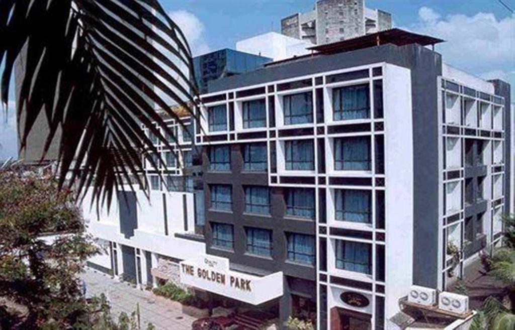 Golden Parkk Hotel Kolkata Exterior photo